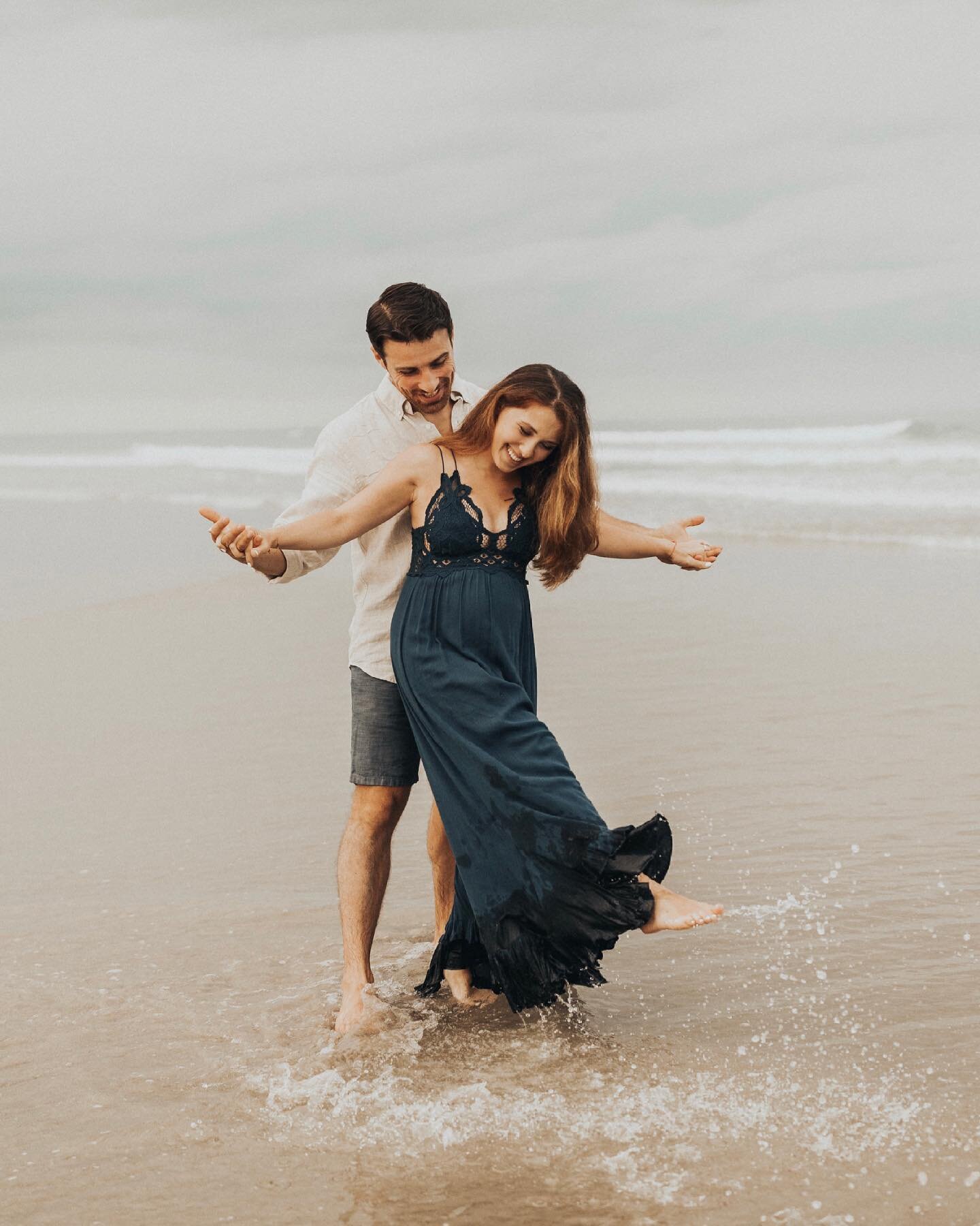 These two drove all the way from NY for a little getaway + session with me, and I&rsquo;m so glad they did! We dodged the rain and made the best of the weather. Overcast beach sessions are always some of my favorite 

&bull;

Now the question is, w